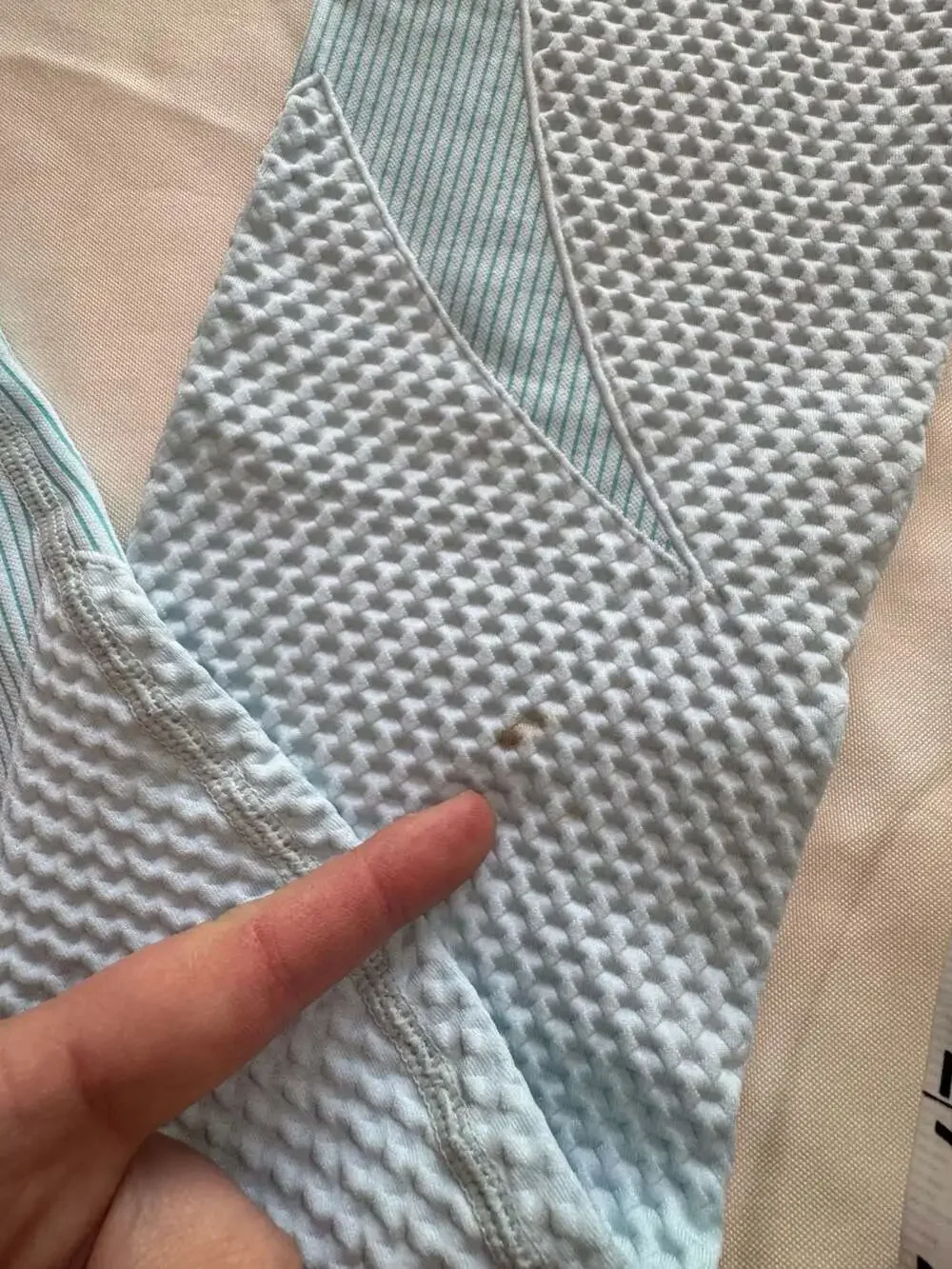 Unbranded matching sold honeycomb